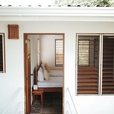 Salvatierra Beachfront Hotel Puerto Coyote Rom bilde